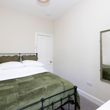 Edinburgh Holyrood Park Views Apartment Εξωτερικό φωτογραφία